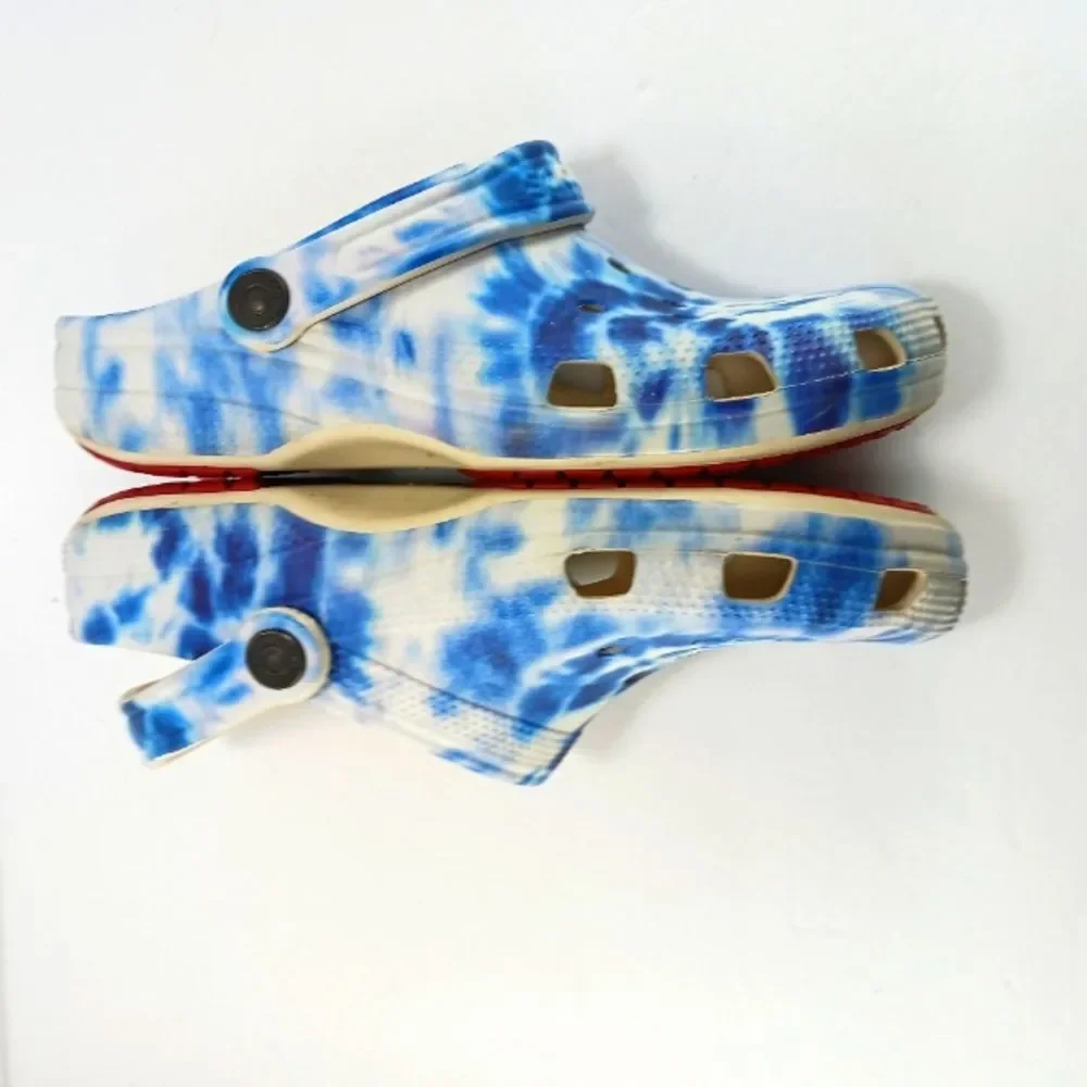 Levi's x Crocs Classic Clog Blue+White Tie-Dye Limited Edition Collaboration 8/6 - Picture 6 of 8